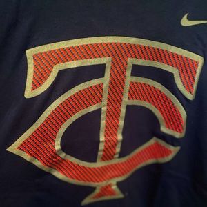 Nike Twins tee. Size large.